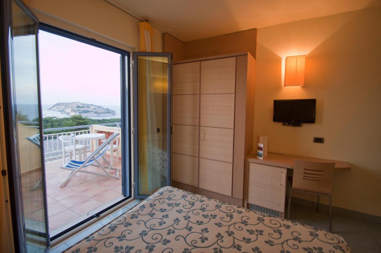 Hotel Gabbiano 산도미노 외부 사진